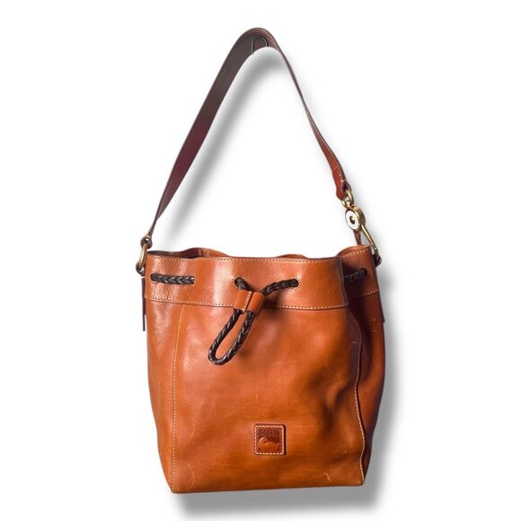 Dooney & Bourke Florentine Hattie Drawstring Italian Leather Boho Bag in Natural - Picture 4 of 14